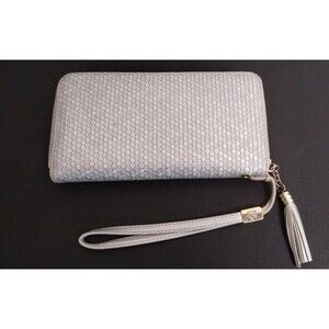 Pomelo Best Wallet Multi Card Slots Change Compartment Silver Glittery